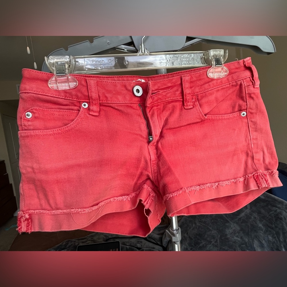 Bullhead denim, pink jean shorts, size 5